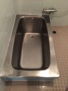 ハウスクリア岡山 ステンレス浴槽塗り替え