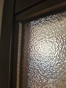 ハウスクリア岡山 昭和レトロなガラス