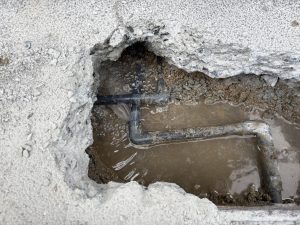 ハウスクリア岡山 水道管水漏れ修理